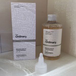 Deciem / The Ordinary Glycolic Acid Toner skincare